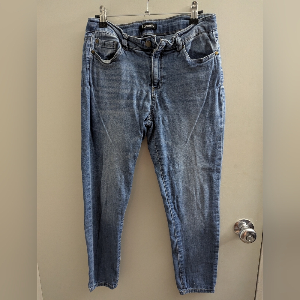 d. jeans Women's Denim Size 8 Jeans Broken In Comfy Fall Winter College School